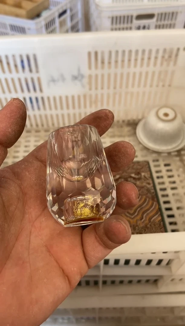 无运费险有瑕疵的摄影的产品有使用过的痕迹有点脏介意勿拍