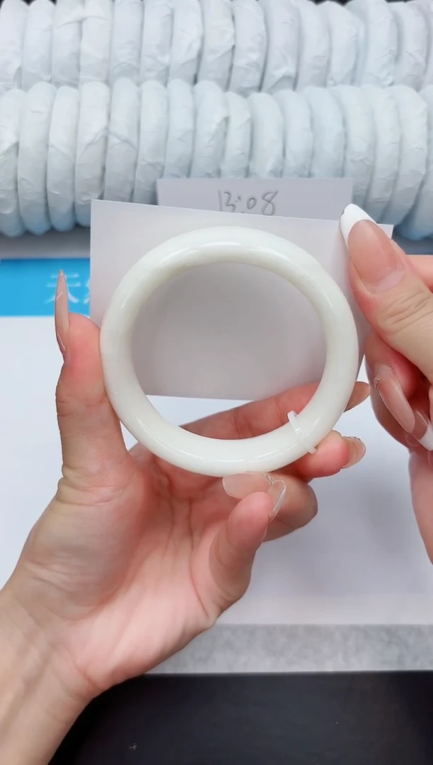 和田玉手镯未镶嵌11-59.2BK