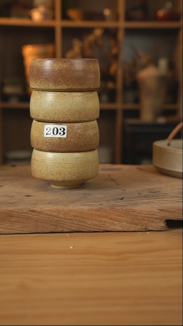 203沙漠落日黄的钵钵米饭碗1个