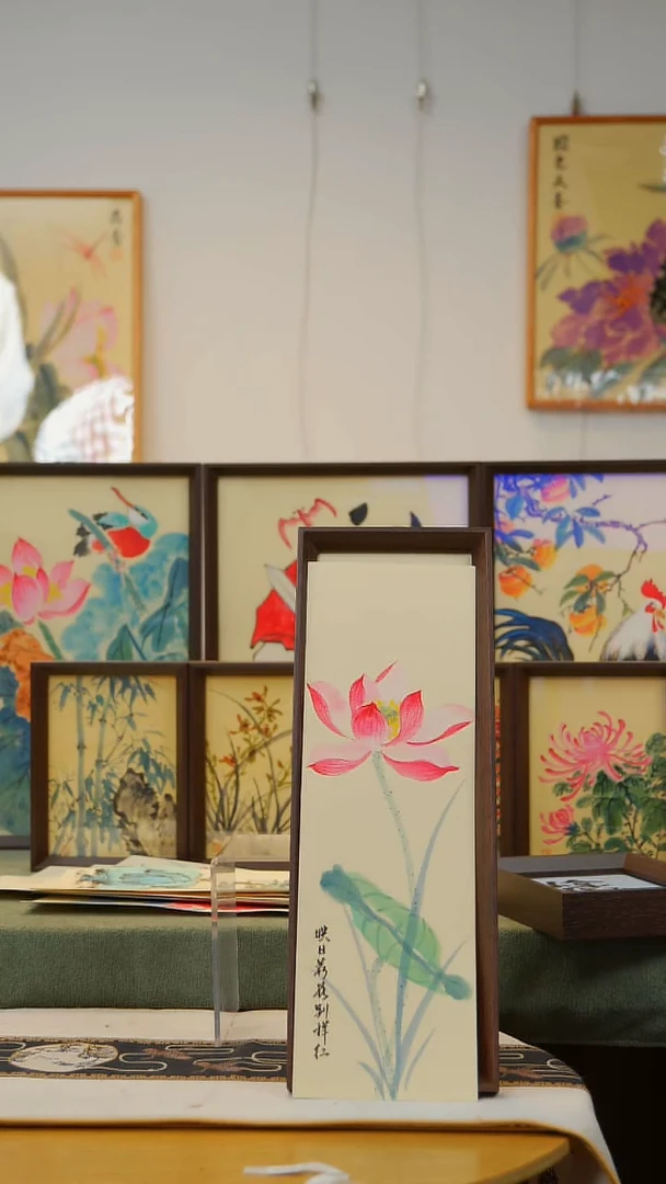 国画13*40不落名绘画带框发货  756
