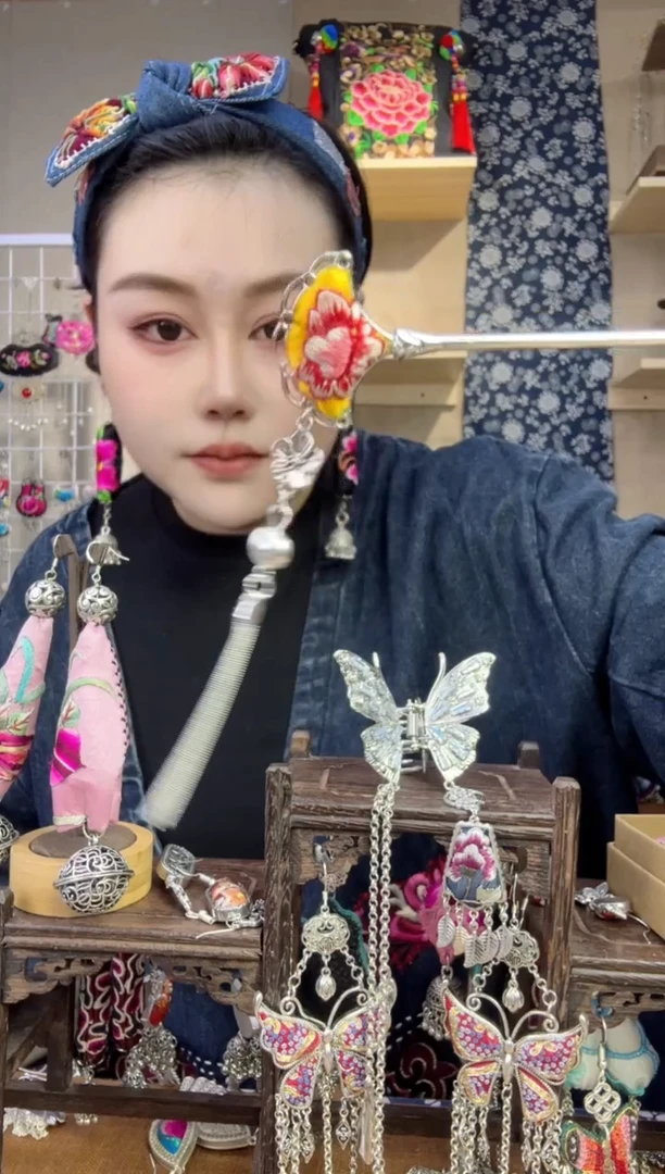 【闪购商品】刺绣纯手工苗绣非遗发簪