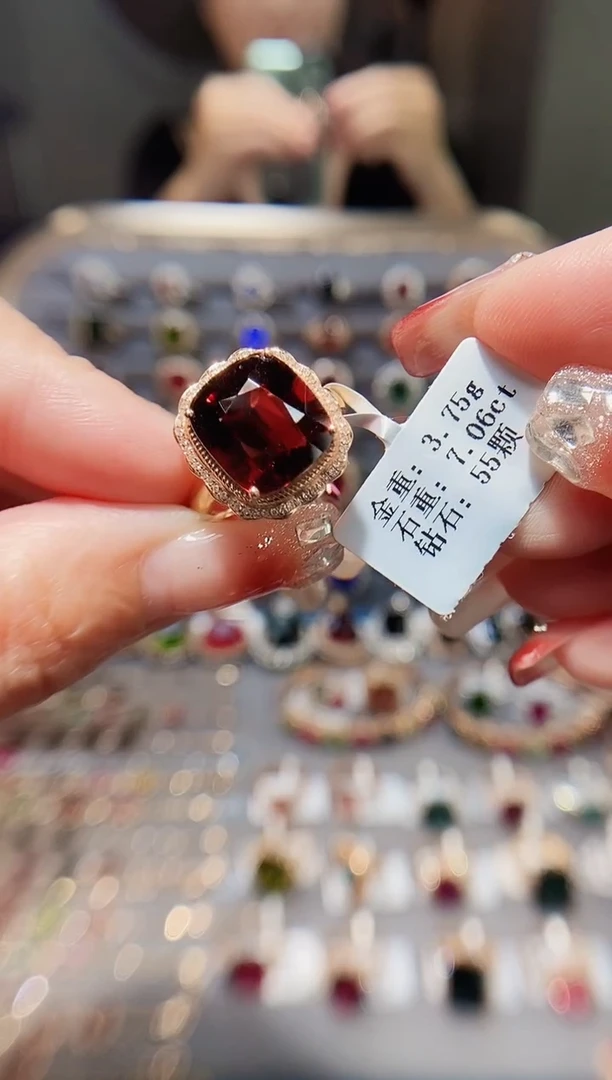 18K金镶嵌戒指碧玺7.06.