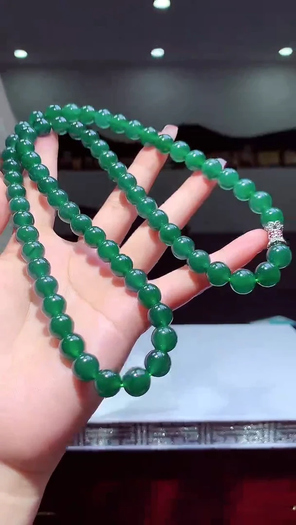 翡翠未镶嵌颈饰天然翡翠（拍一发一）