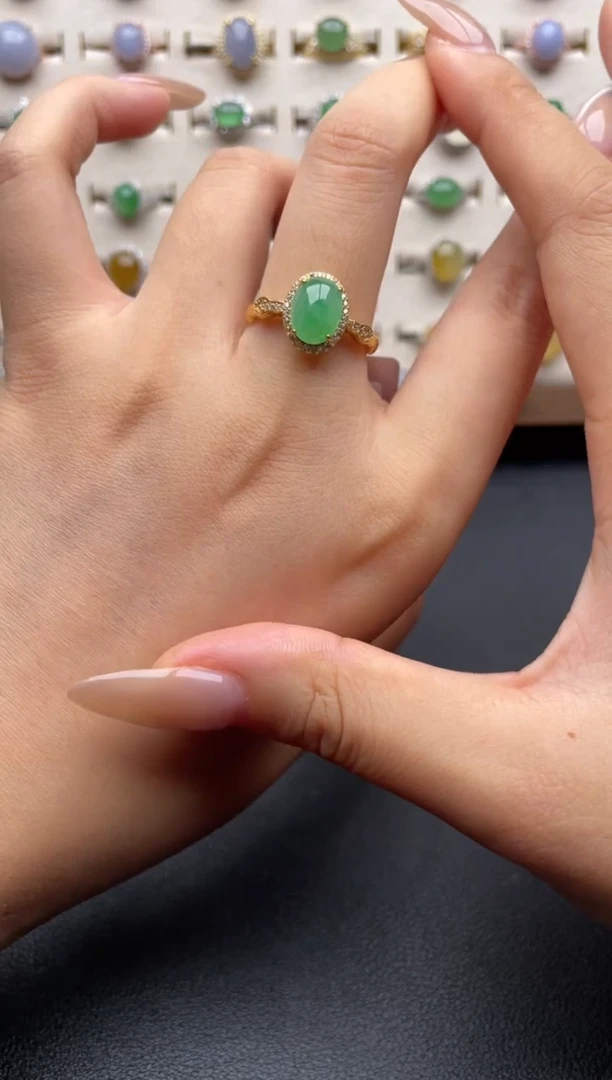 银S925镶嵌戒指翡翠一物一证一礼盒