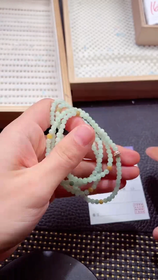 颈饰未镶嵌翡翠 000111