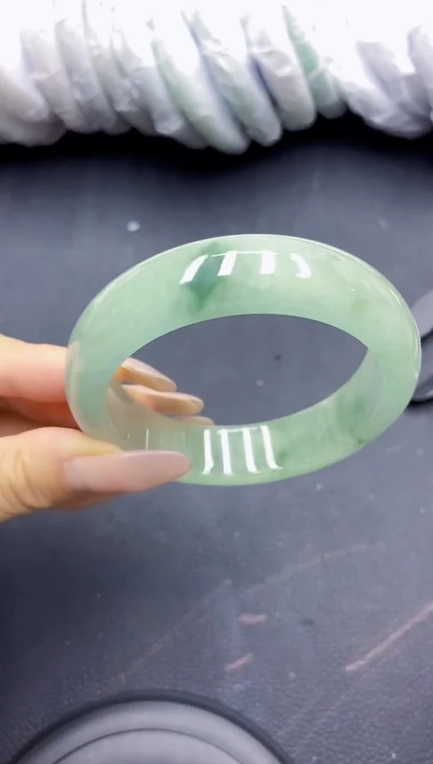 高冰透美人手镯 所见即所得52