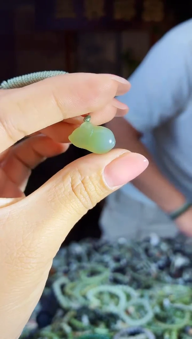 和田玉未镶嵌挂件拍一发一多样性发货