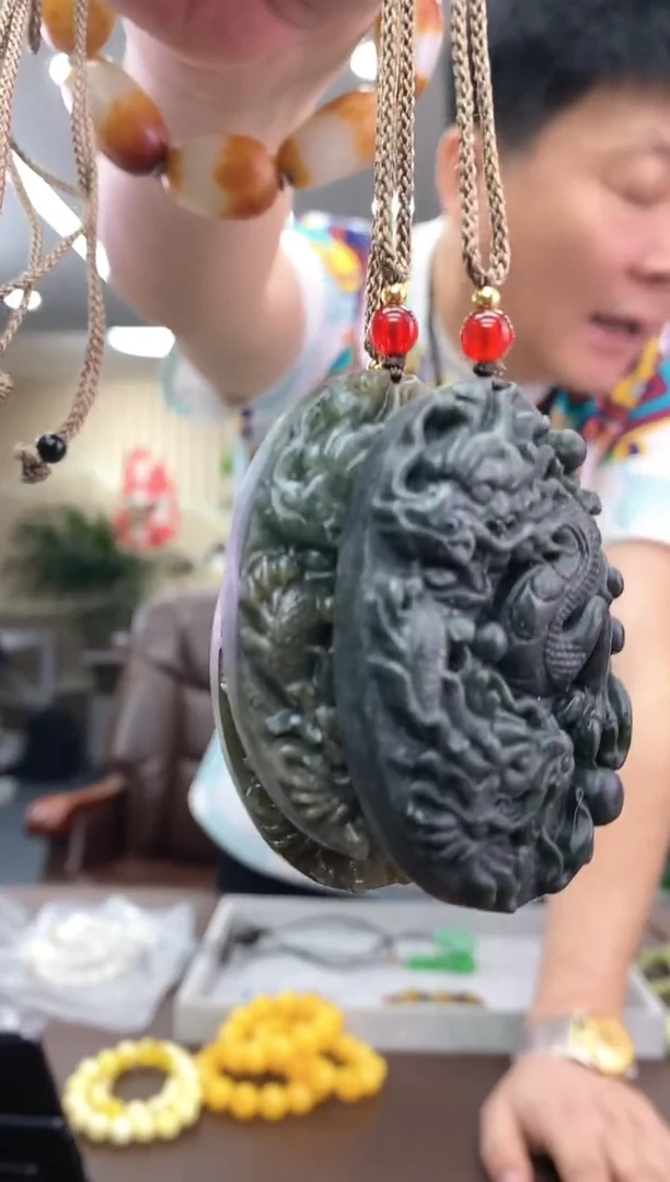 【闪购商品】和田玉吊坠未镶嵌多样式发货随机发一