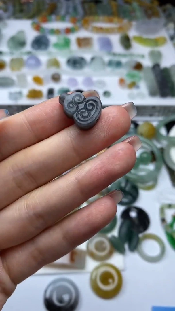 未镶嵌定制翡翠毛货定制不退不换