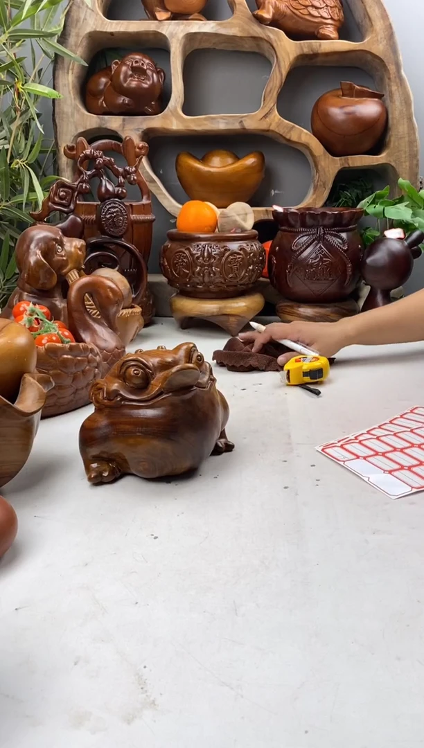 香樟木A51三足金蟾/尺寸