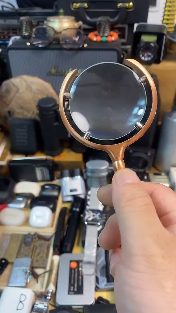 瓷片闪购商品，如图所示