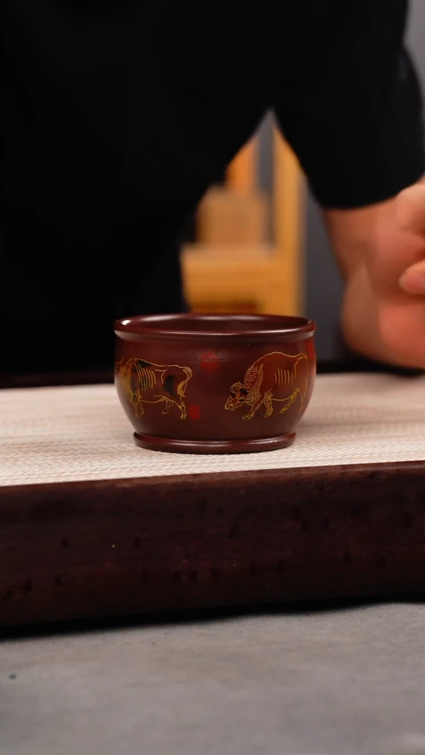 茶杯紫砂原矿石红 五牛杯