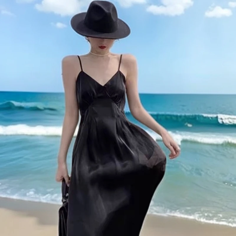 白色无袖收腰连衣裙女夏季清新气质长裙子海边度假甜美高级感