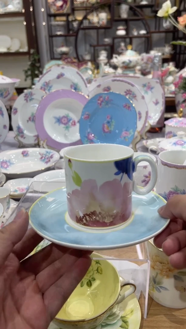 45%以上骨粉骨瓷咖啡杯碟配小白勺