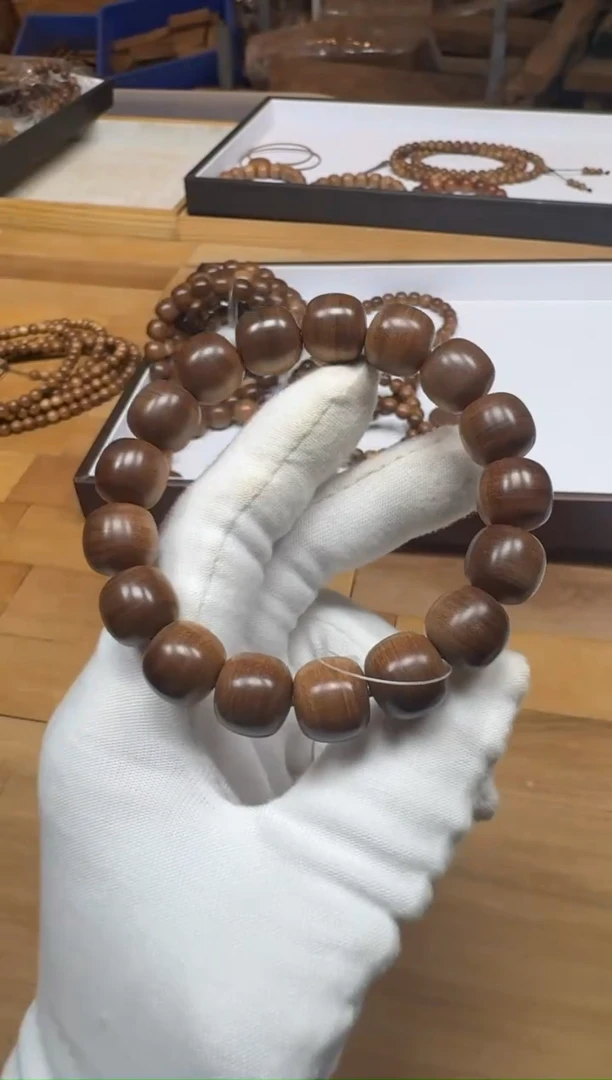 檀香木手串/手链老山檀香檀香王12.5*13单圈横纹沉水黑肉