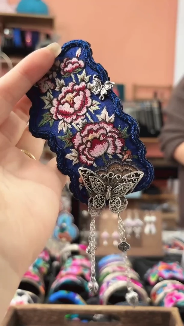 织绣艺枝独绣手工饰品24