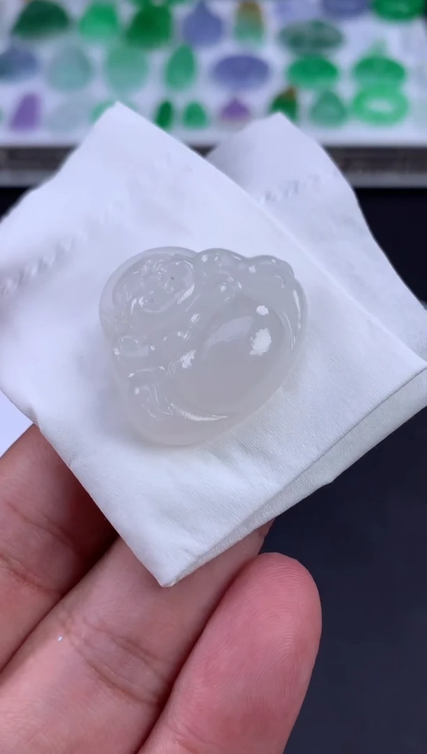 未镶嵌定制翡翠明***天翡翠