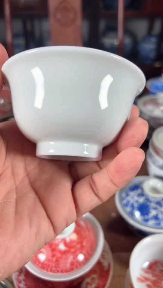 柴窑白胎压手杯杯
