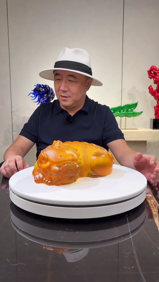 摆件预售CS0202041琥珀金卧福貔貅艺术琉璃摆件