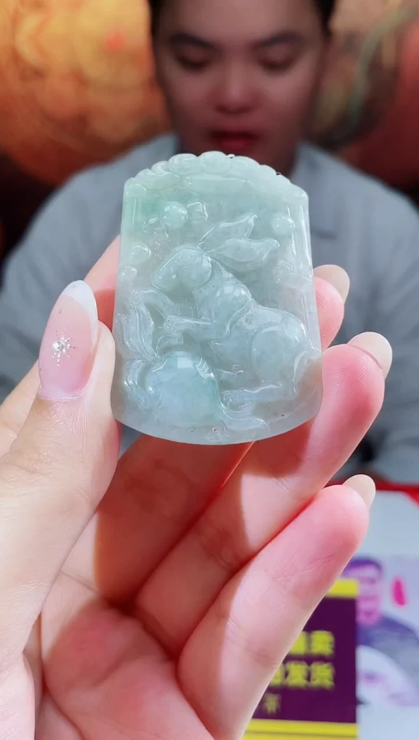 颈饰未镶嵌翡翠翡翠多样性发其一