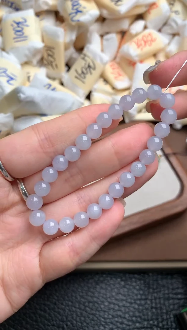 颈饰未镶嵌翡翠1