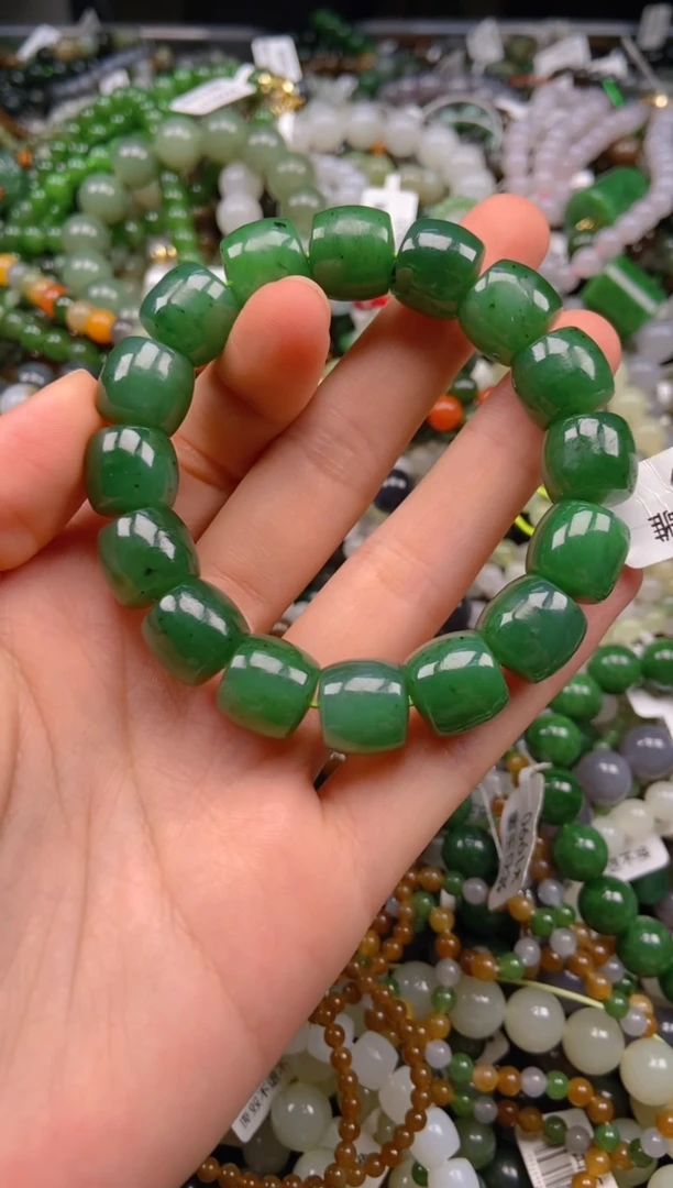 和田玉未镶嵌挂件1