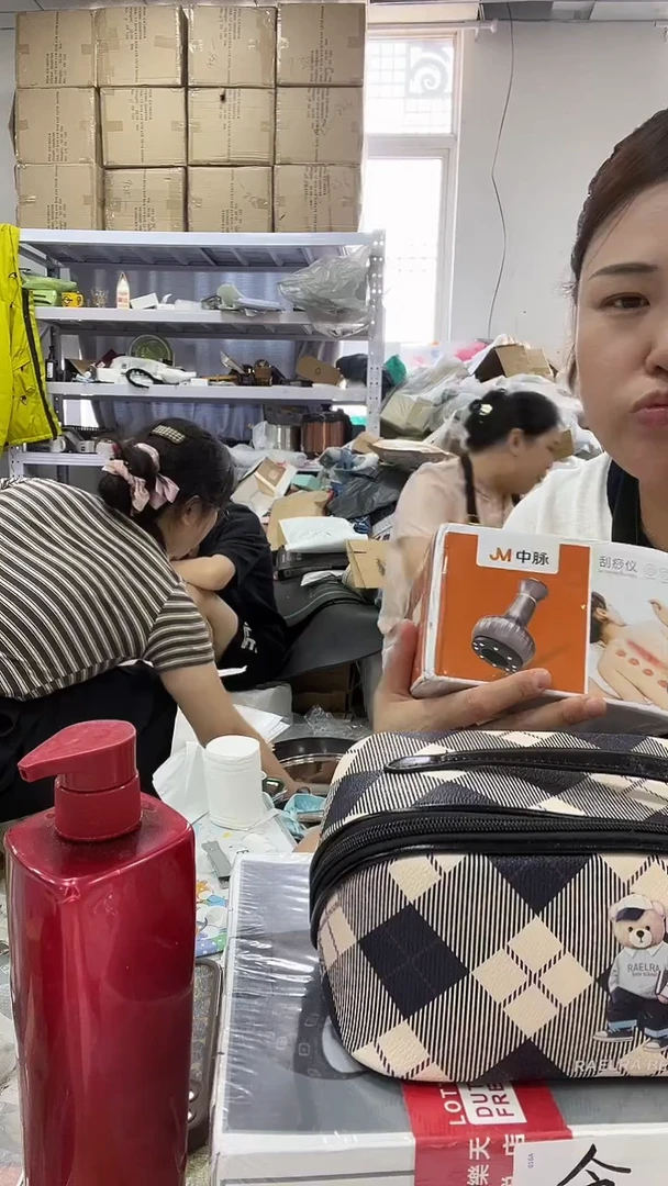 牦牛剖层皮革琪老板女包1号店超好看