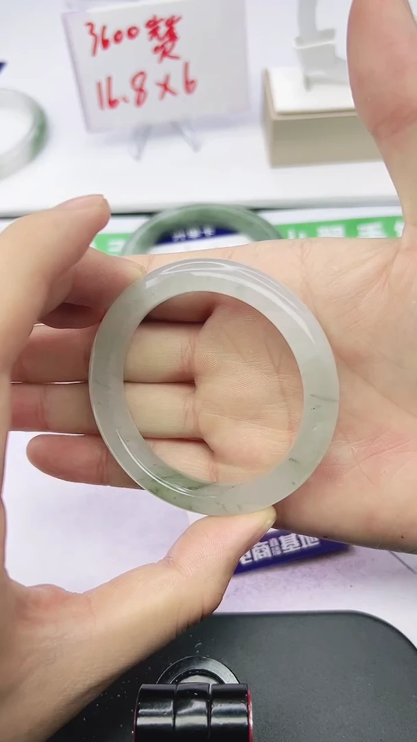 未镶嵌手镯石英质玉125-51/52/53