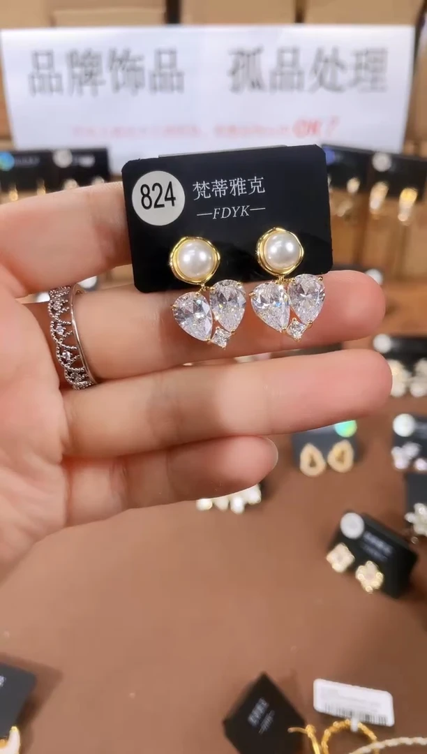 铜合金925银锆石梵824