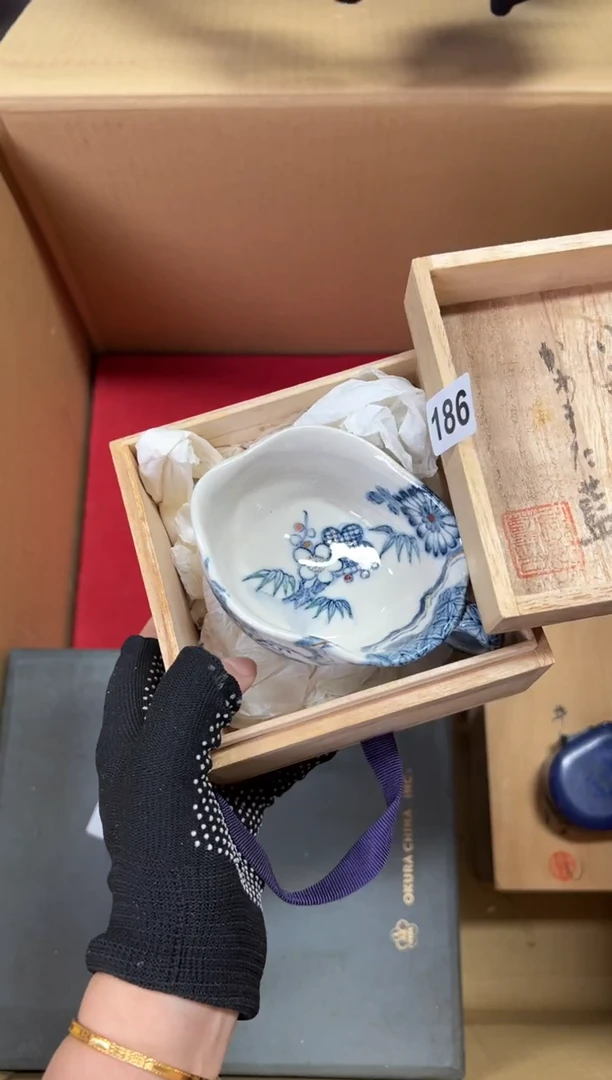 瓷片潦**狗186中古商品谨慎参拍