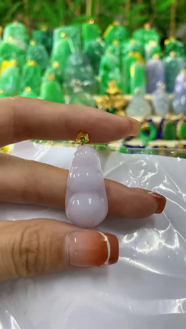 翡翠18K金镶嵌吊坠(不含链)缅甸翡翠挂件