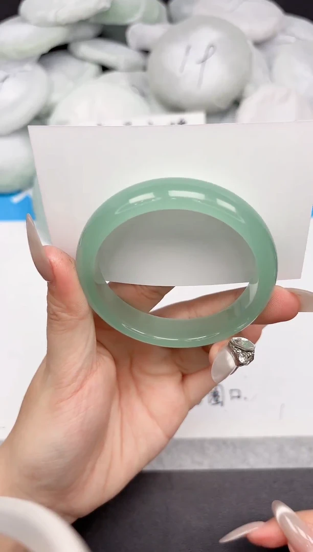 未镶嵌手镯石英质玉198-58-57