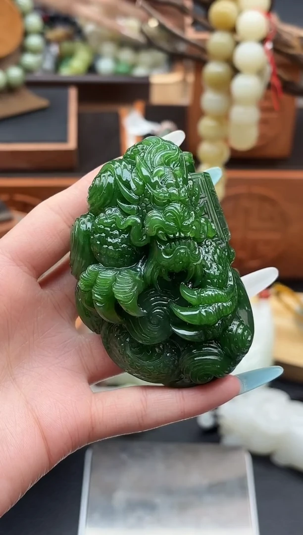 未镶嵌和田玉把件董小姐推荐 多样性发货 拍一发一