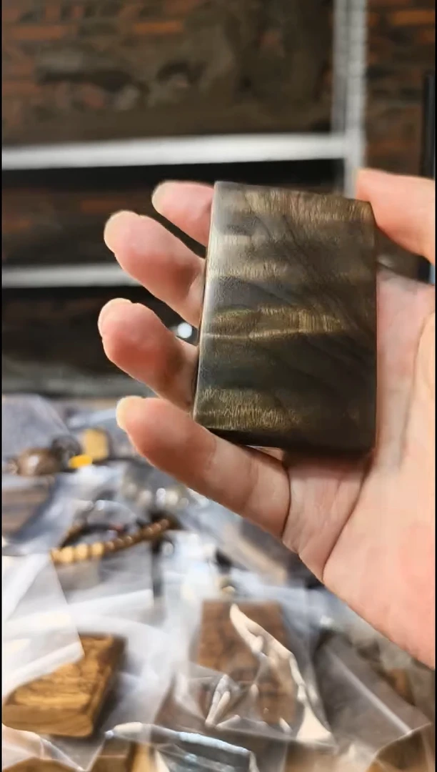 楠木（金丝楠）把件无事牌