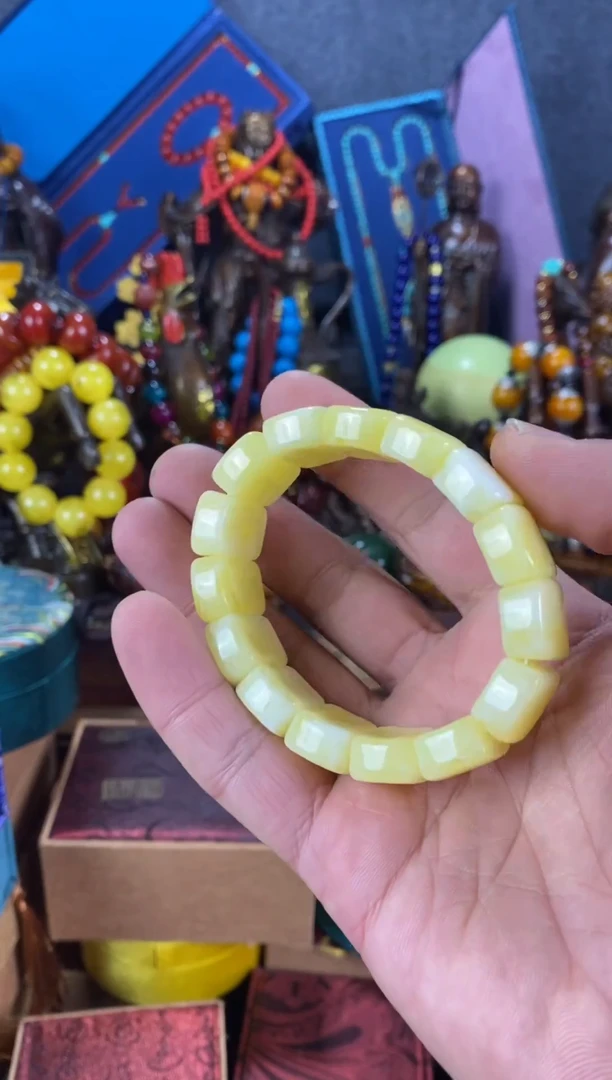 【闪购商品】琥珀颈饰未镶嵌小猪精品专属链接摆件