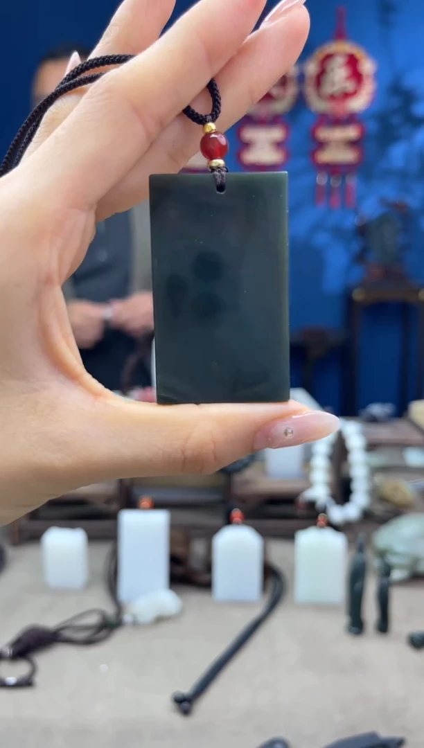 【闪购商品】和田玉未镶嵌颈饰1