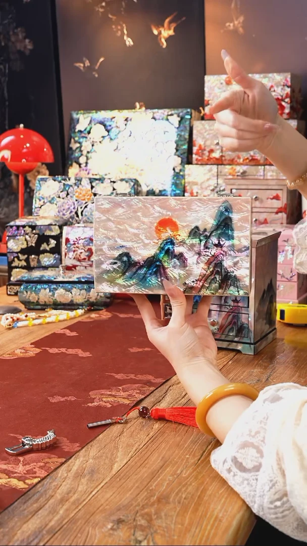 【闪购商品】瓷片螺钿工艺香椿木首饰盒