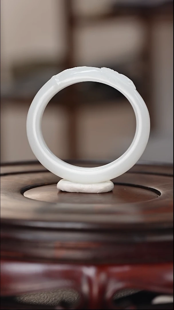 未镶嵌和田玉把件和田玉