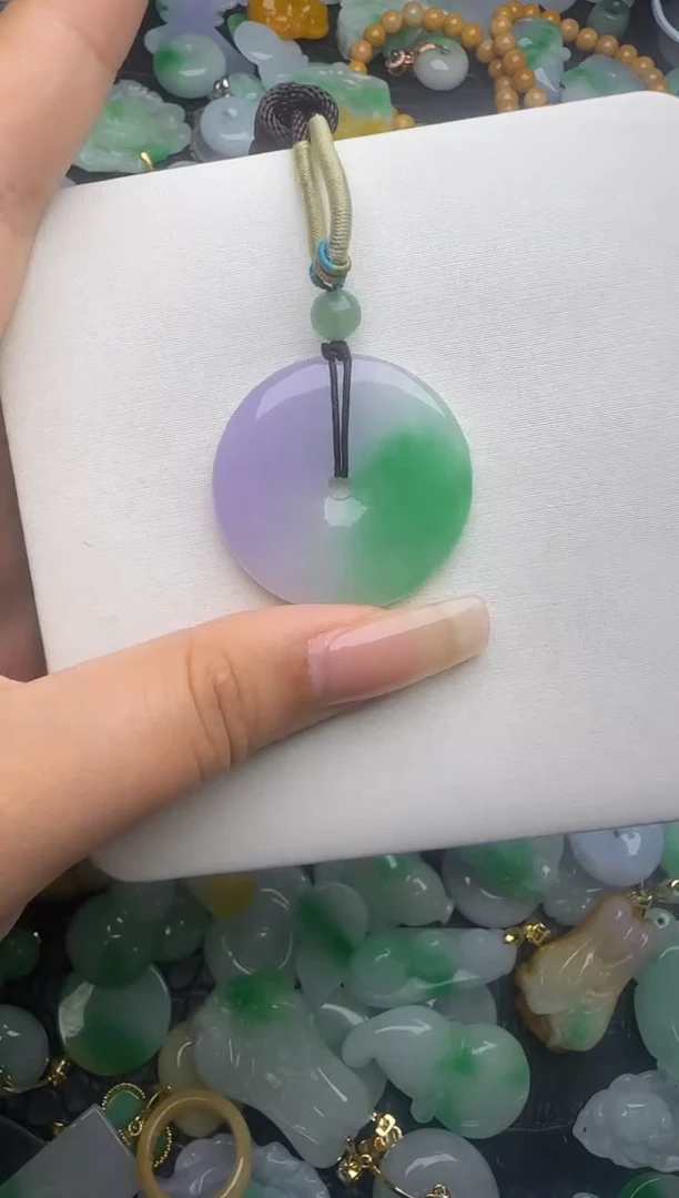 翡翠未镶嵌颈饰天然缅甸翡翠吊坠