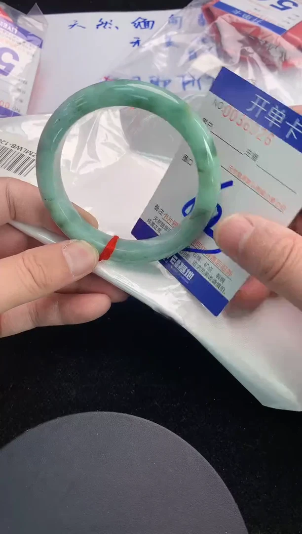 未镶嵌手镯翡翠AAAAAAAAAAAA