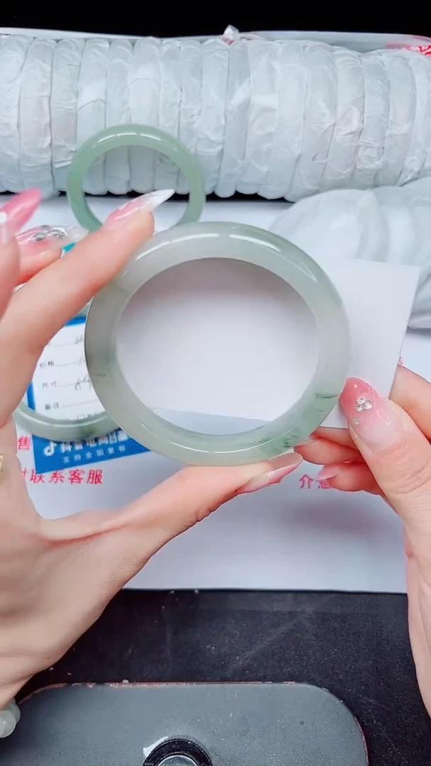 未镶嵌手镯石英质玉248-58/59