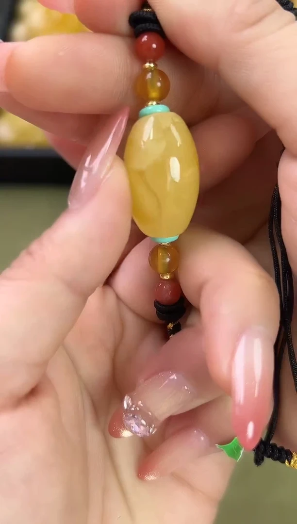 裸石琥珀未镶嵌琥珀蜜蜡吊坠