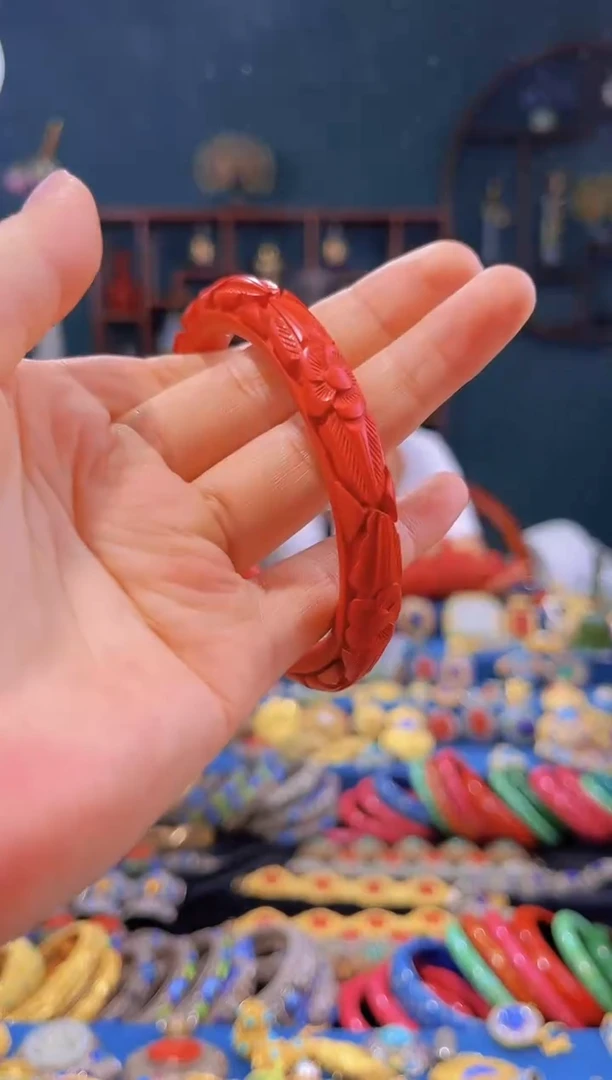 非遗技艺 雕漆铜花卉手镯62