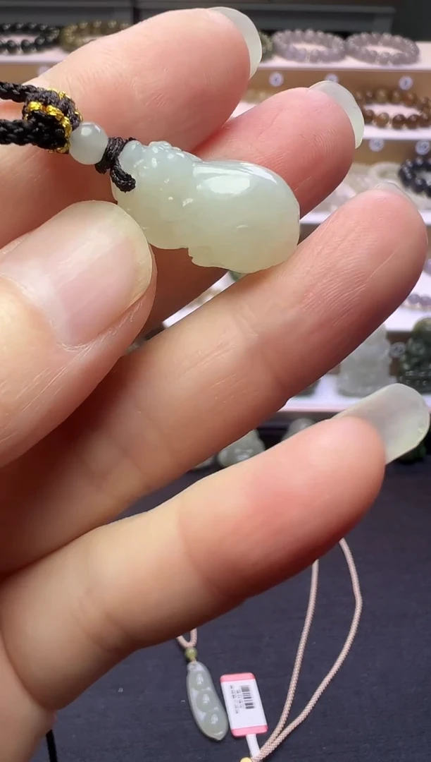 颈饰未镶嵌和田玉20号链接