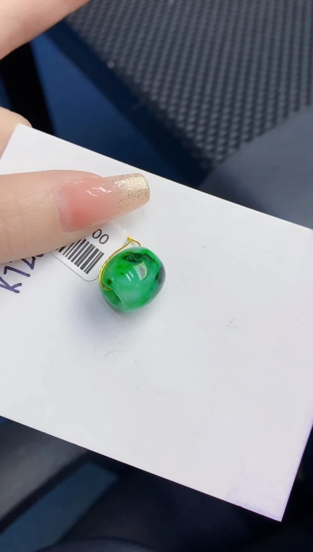 颈饰未镶嵌翡翠缅甸天然翡翠A货