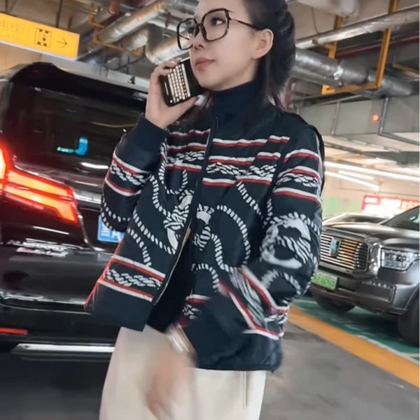 外套短款时尚休闲潮流棉服春秋季薄棉夹克棒球服女士修身百搭遮肉