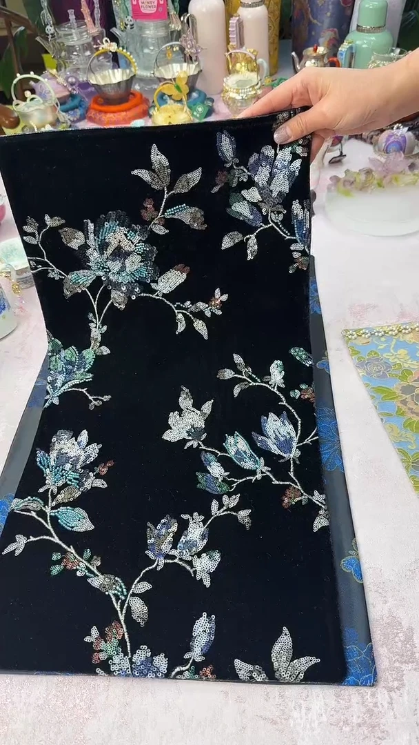 59真丝丝绒钉珠花茶席