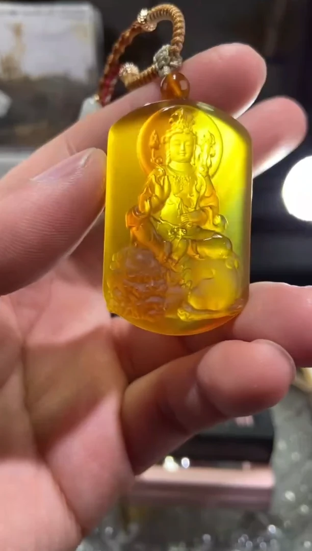 琥珀颈饰未镶嵌文殊