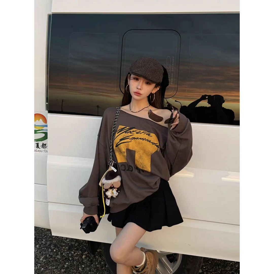 灰色长袖露肩卫衣女款2025新款秋季宽松女士斜肩美式慵懒chic上衣