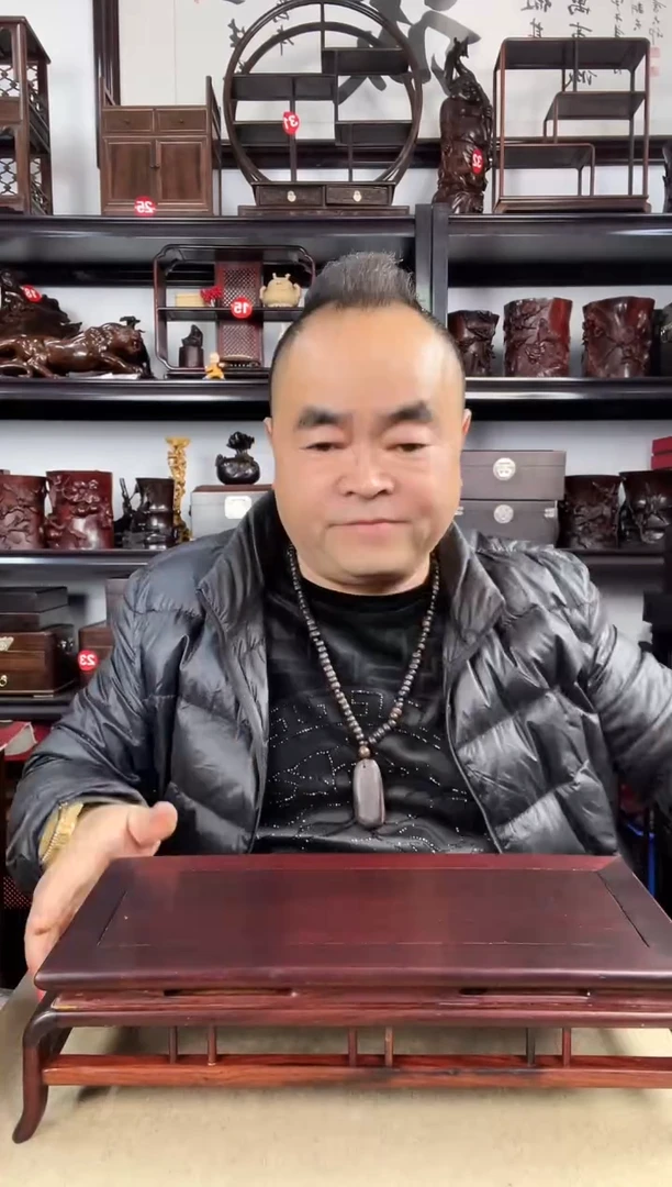 木老李红木工艺品60瑕疵